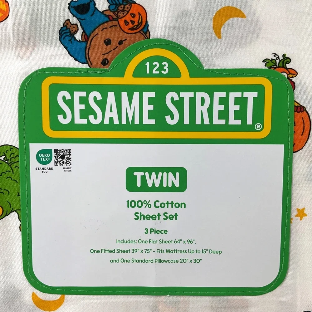 Sesame Street Halloween Twin Sheet Set 3pc 100% Cotton Elmo Cookie Monster NEW
